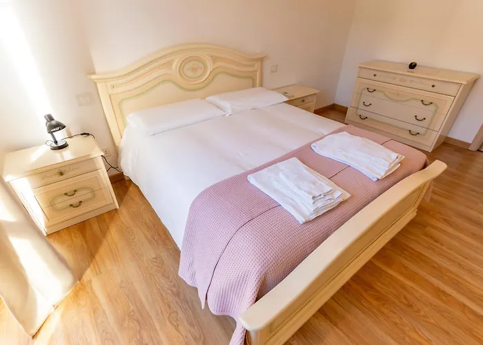 Apartament Casa Bianca - *