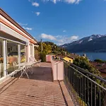 Casa Bianca - *