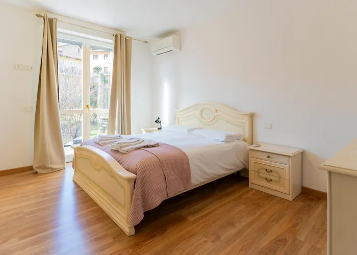 Апартаменты Casa Bianca - *